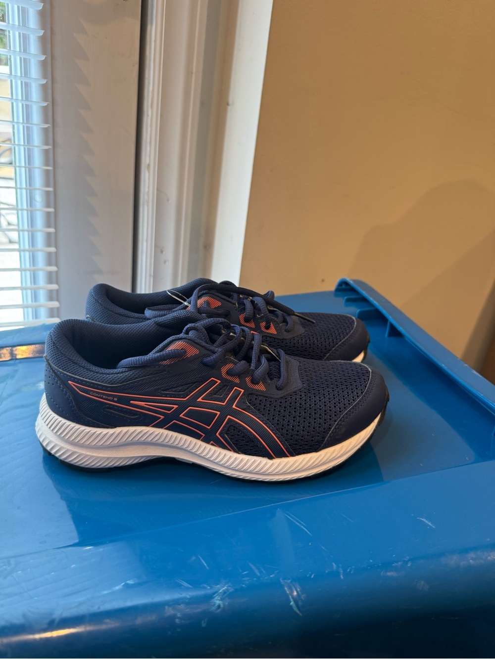 ASICS Kids Navy Blue Athletic Sneakers with Orange Accent size 4